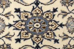 Cream Floral 2'3X4'6 Classic Persian Oriental Rug