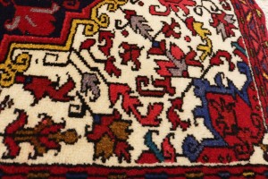 Vintage Cream Geometric 2'5X3'2 Heriz Persian Rug