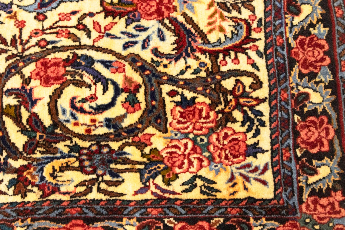 Vintage Cream Floral 3X5 Bidjar Halvaei Persian Rug