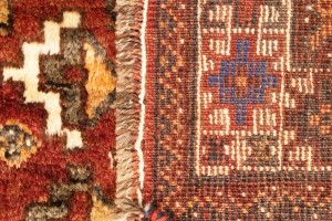 Vintage Rusty Red Tribal 5'9X8'5 Shiraz Persian Rug