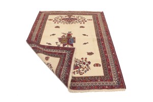 Cream Tribal 4'6X6 Sumak Persian Rug