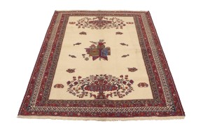 Cream Tribal 4'6X6 Sumak Persian Rug