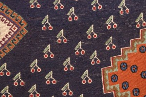 Plum Tribal 4X7 Sumak Persian Rug