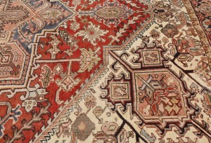 Vintage Rusty Red Geometric 7X9 Heriz Persian Rug