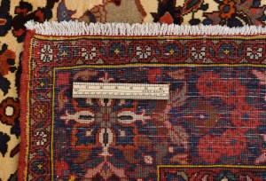 Vintage Floral Traditional 7'0X9'6 Bakhtiari Persian Rug