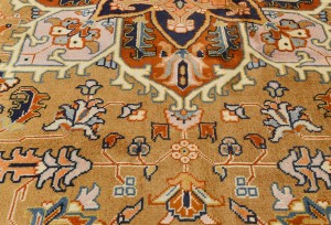 Golden Beige Vintage Floral Traditional 8X11 Heriz Persian Oriental Rug