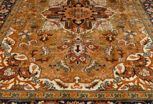 Golden Beige Vintage Floral Traditional 8X11 Heriz Persian Oriental Rug