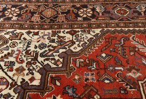 Vintage Red Geometric 7X9 Heriz Persian Rug