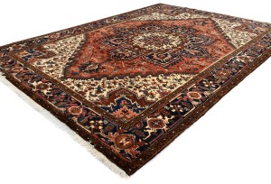 Vintage Red Geometric 7X10 Heriz Persian Rug