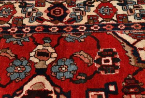 Vintage Red Tribal 4'8X6'4 Bakhtiari Persian Rug