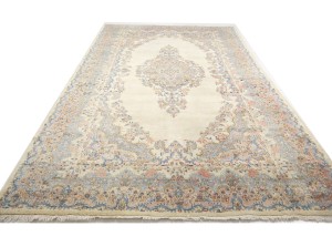 Cream Semi Antique Traditional Floral 9X17 Kerman Persian Rug