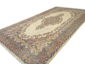 Cream Semi Antique Traditional Floral 9X17 Kerman Persian Rug