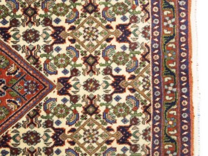 Vintage Cream Floral Tribal 2'5X2'9 Bidjar Persian Rug