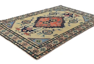 Vintage Red Pictoral Traditional 4X6 Tabriz Persian Rug