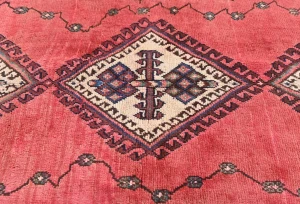 Vintage Light Red Tribal 4'6X6'7 Shiraz Persian Rug