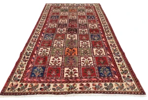 Vintage Red Tribal 5X9 Bakhtiari Persian Rug