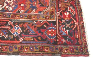 Vintage Red Floral 9'5 X 11 Heriz Persian Rug