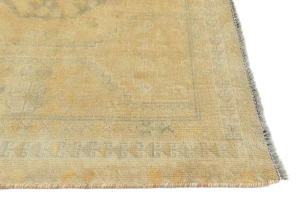 Vintage Muted Beige Tribal 5X9 Shiraz Persian Runner Rug