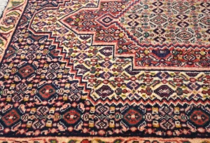 Vintage Cream Geometric 2'5X3'2 Bidjar Persian Rug