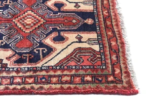 Vintage Cream Geometric 2'7X4'6 Hamedan Persian Rug