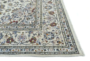Vintage Cream Traditional 6'5X9'4 Kashan Persian Rug
