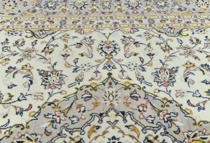 Vintage Cream Floral Traditional 6'4X9'6 Kashan Persian Rug
