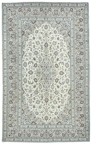Vintage Cream Traditional 6'4X9'6 Kashan Persian Rug