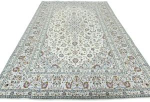 Vintage Cream Traditional 6'4X9'6 Kashan Persian Rug