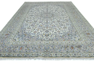 Vintage Cream Traditional  Floral 8X11 Kashan Persian Rug