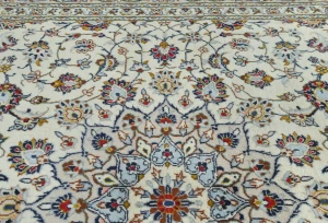 Vintage Cream Floral Traditional 8X12 Kashan Persian Rug