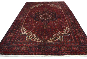 Vintage Red Floral 7X10 Heriz Persian Rug