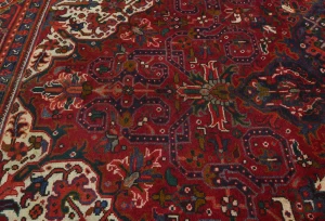 Vintage Red Floral 7X10 Heriz Persian Rug