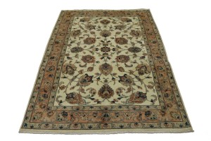 Vintage Cream Classic 7X10 Tabriz Persian Rug