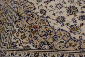 Vintage Cream 7X10 Traditional Kashan Persian Rug