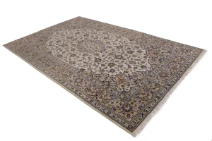 Vintage Cream 7X10 Traditional Kashan Persian Rug