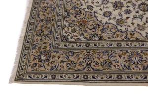 Vintage Cream 7X10 Traditional Kashan Persian Rug