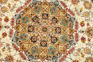 Cream Classic 5'5X5'5 Tabriz Persian Rug