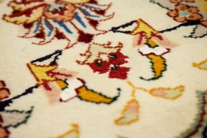 Cream Classic 5'5X5'5 Tabriz Persian Rug