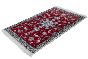 Vintage Red Floral 3X5 Nain Persian Rug
