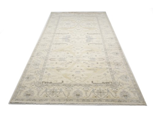 Cream Floral 9X18 Oushak Oriental Rug