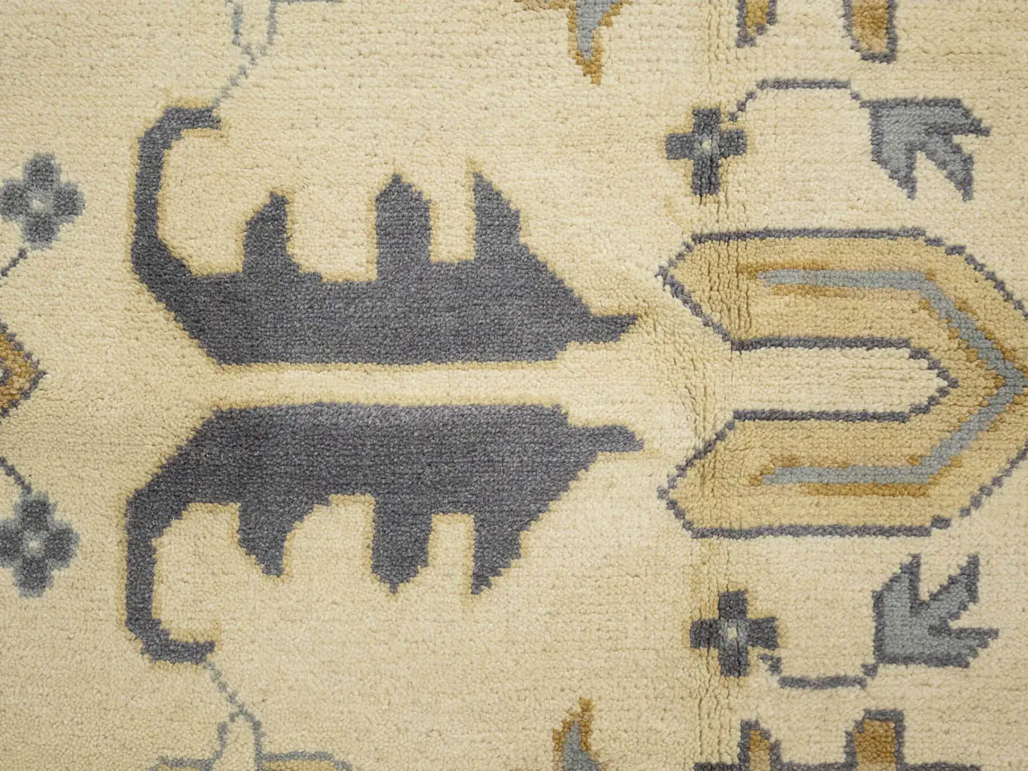 Ivory Floral Traditional 12x18 Oushak Oriental Rug