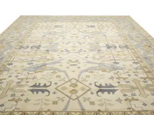 Ivory Floral Traditional 12x18 Oushak Oriental Rug