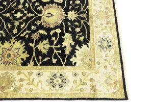 Black Traditional Floral 5x8 Oushak Chobi Oriental Rug