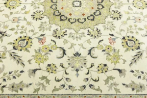 Ivory Traditional Floral 10x14 chobi Oriental Rug