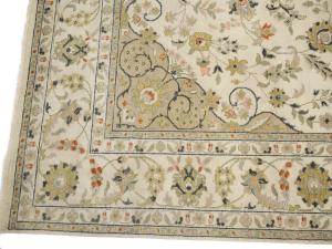 Ivory Traditional Floral 9x12 chobi Oriental Rug
