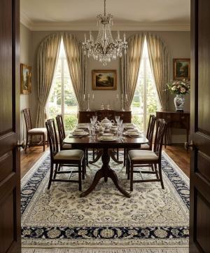 8'0 X 10'1 Hand Knotted Cream & Navy Indo-Nain Wool Rug