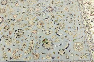 Light Blue Floral 10x14 Indo-Nain Oriental Area Rug