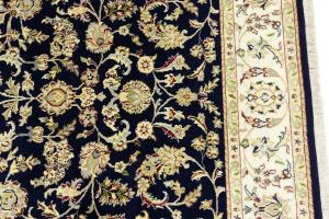 Dark Navy Floral 6X9 Indo-Nain Oriental Rug