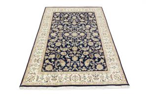 Dark Navy Floral 6X9 Indo-Nain Oriental Rug
