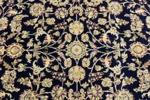Dark Navy Floral 6X9 Indo-Nain Oriental Rug